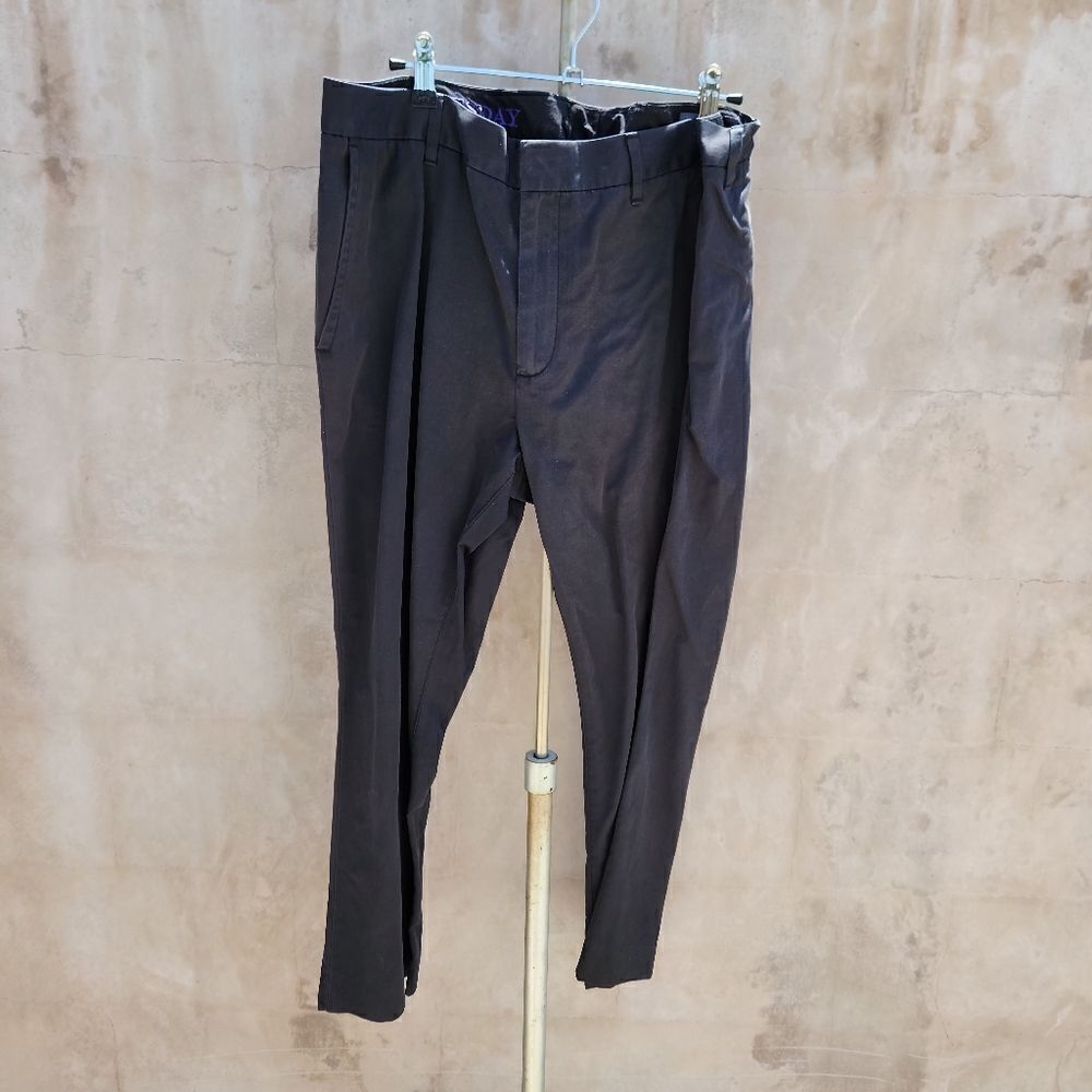 Bonobos weekday Tuesday black trousers